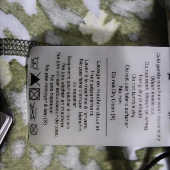 The Upside High Rise Spotted Lili Midi Pants Leggings Green Size Medium NWT - Picture 7 of 9